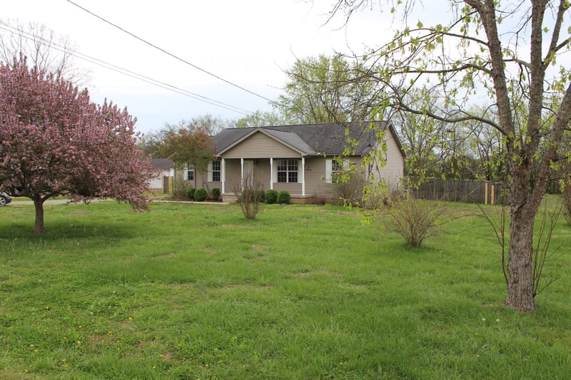 106 Blue Fox Trl, Murfreesboro, TN 37129
