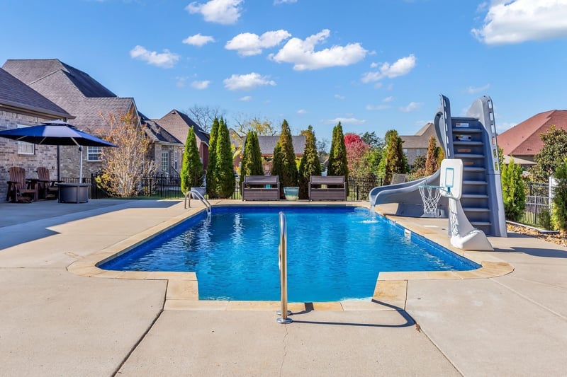 4235 Thoroughbred Ln, Murfreesboro, TN 37127