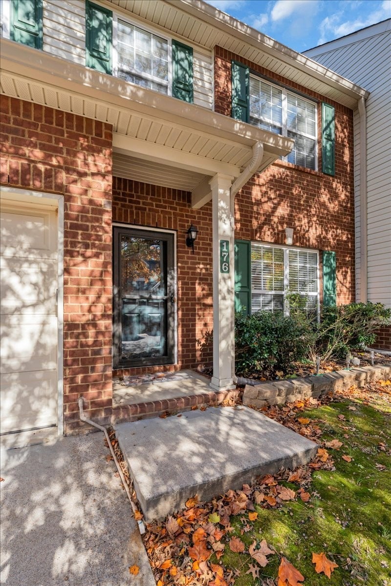 176 Nashboro Grns, Nashville, TN 37217