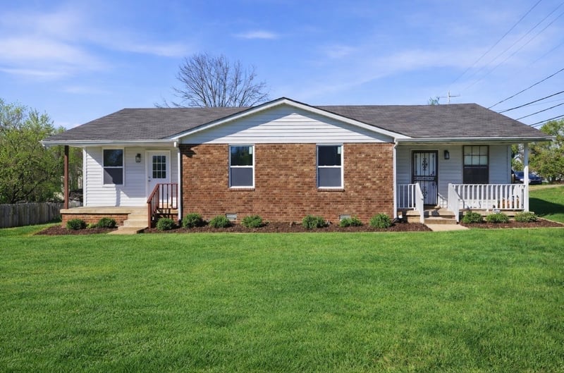 1302 Bellshire Terrace Dr, Nashville, TN 37207