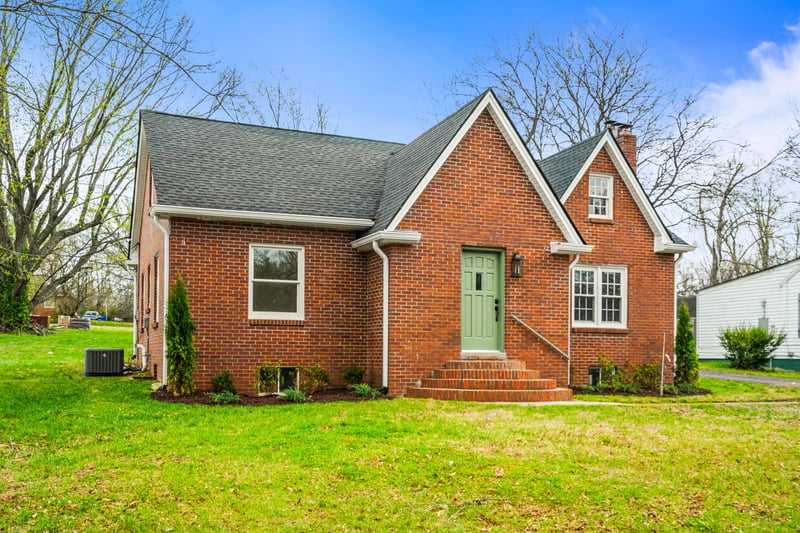2302 Ruth St, Springfield, TN 37172