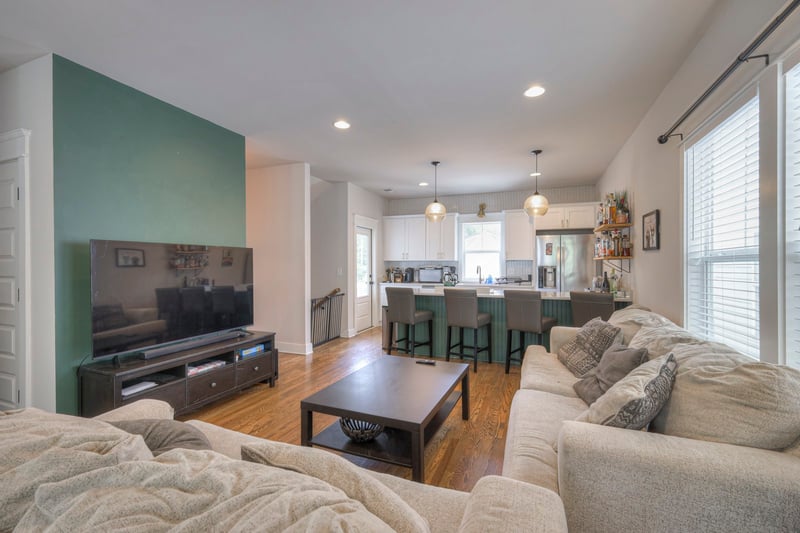 901 Curdwood Blvd, Nashville, TN 37216