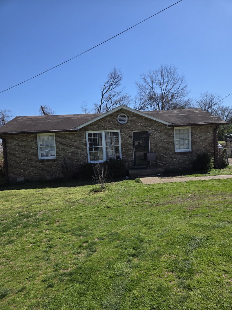 160 Haynes Park Dr, Nashville, TN 37218