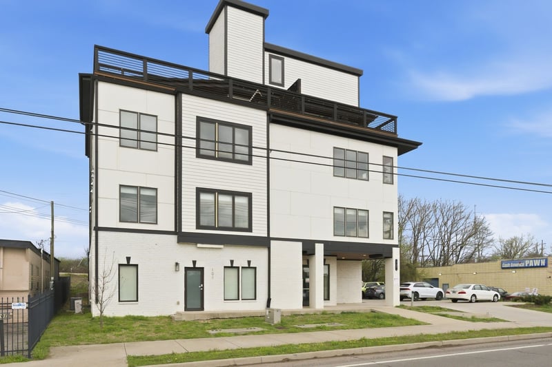 3303 Gallatin Pike #402, Nashville, TN 37216