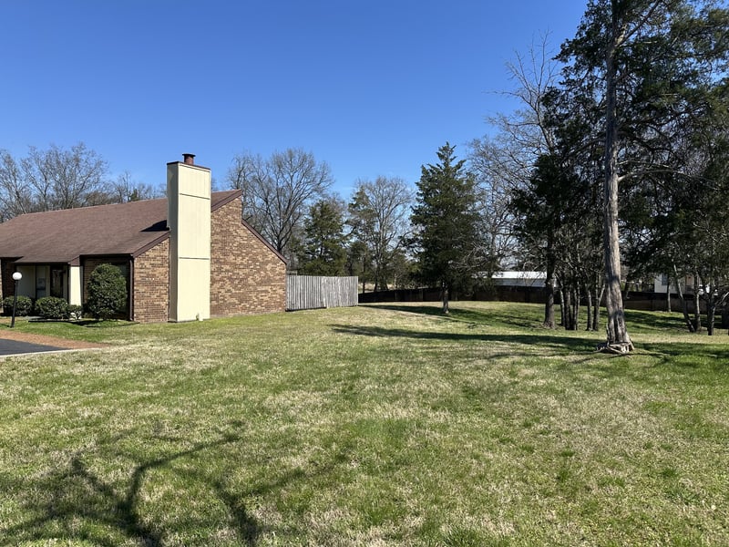 200 Castlewood Ln, Lebanon, TN 37087