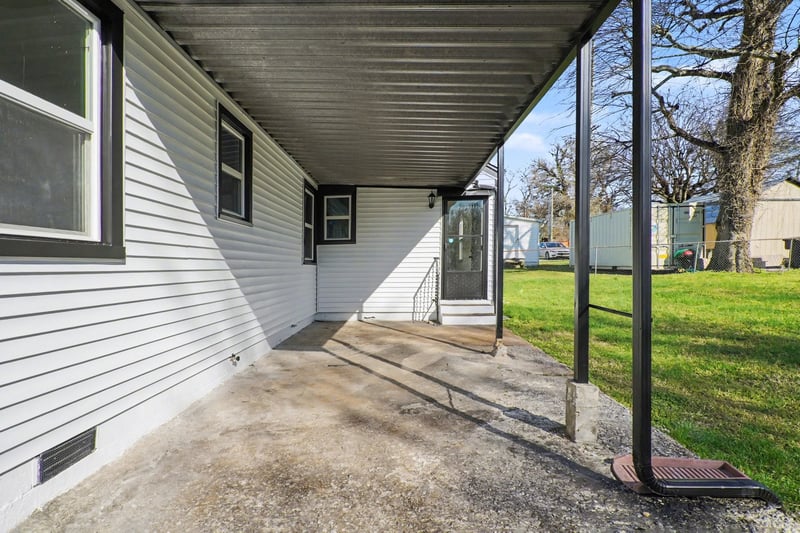 996 Maplewood Pl, Nashville, TN 37216