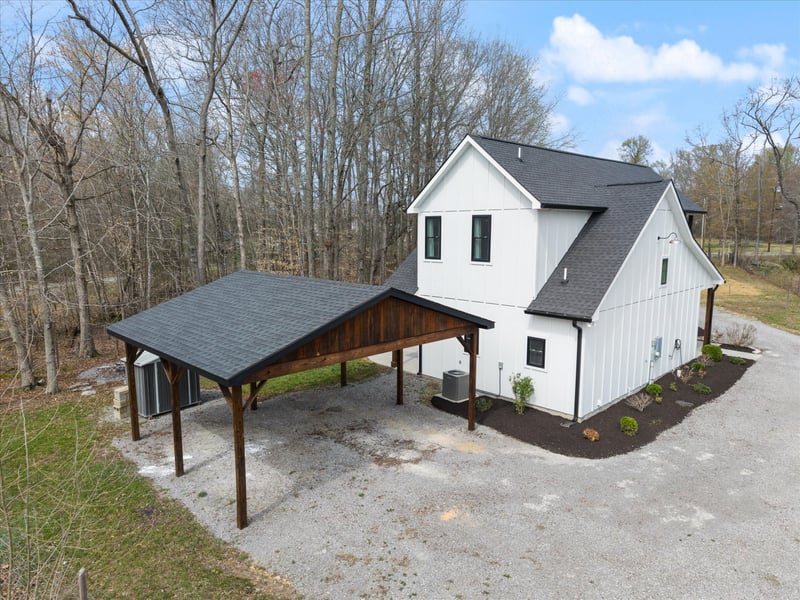 927 Koble Dr, Lebanon, TN 37087
