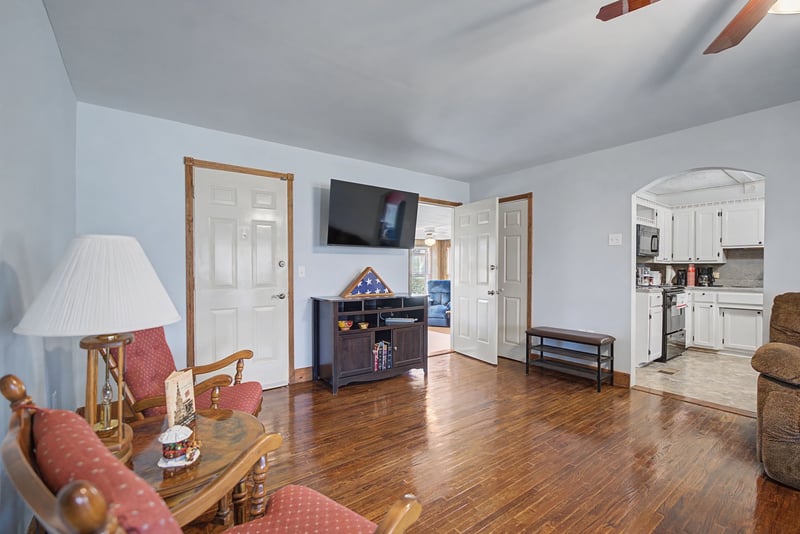 806 Dahlia Dr, Lebanon, TN 37087