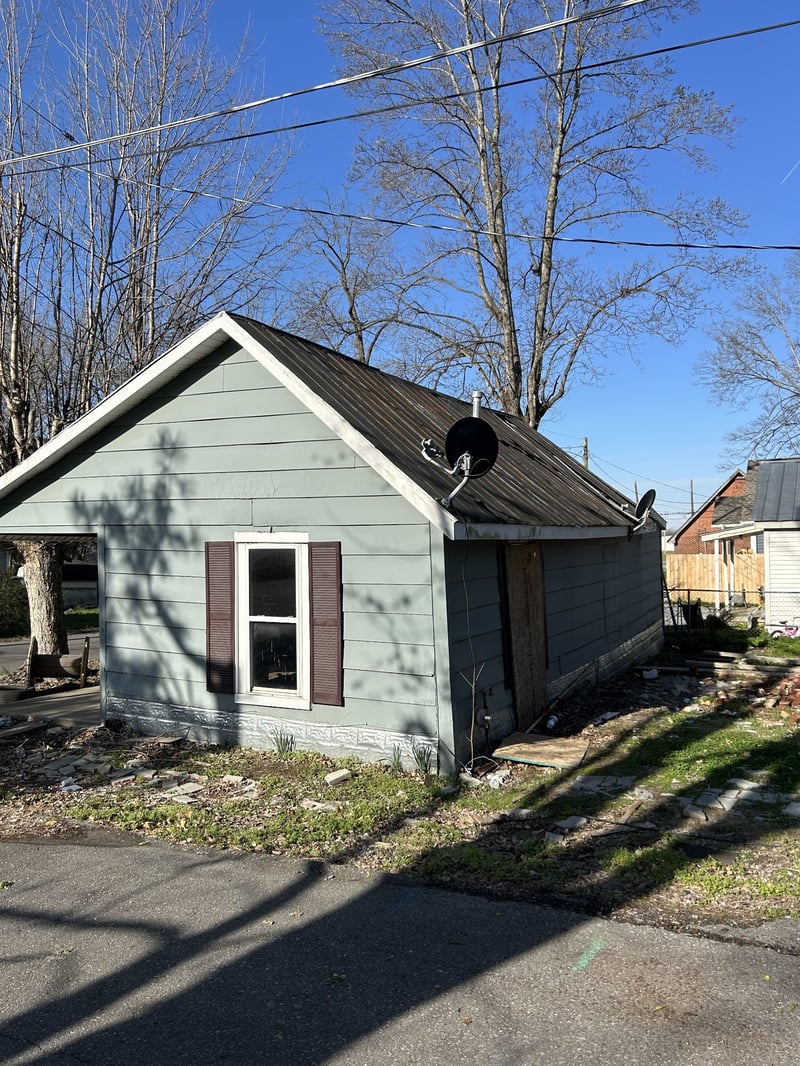 2083 Bessie St, Springfield, TN 37172