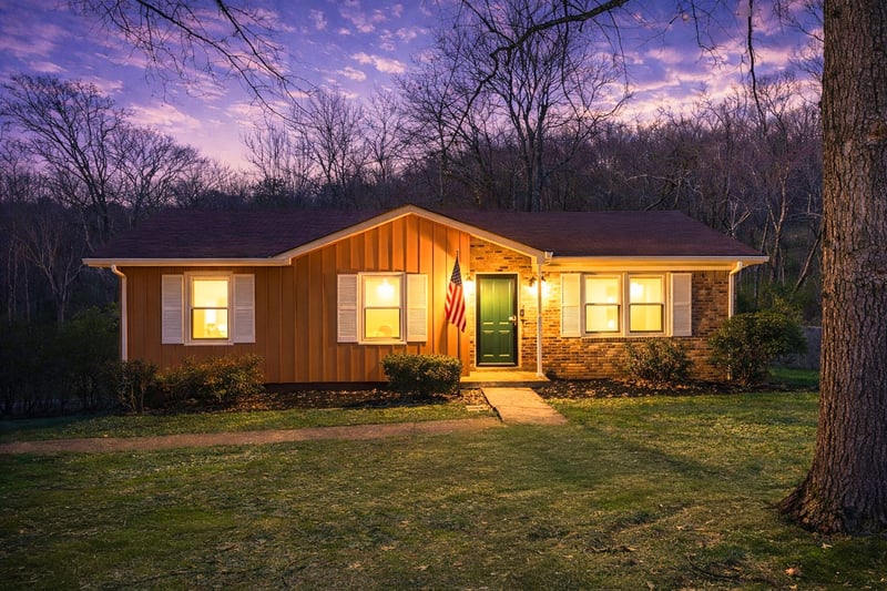 520 Holt Valley Rd, Nashville, TN 37221