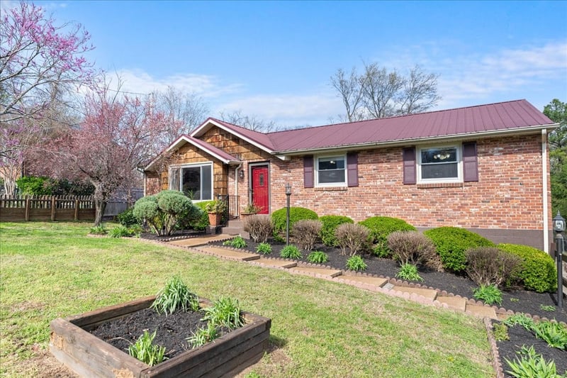 220 Nunley Dr, Nashville, TN 37211