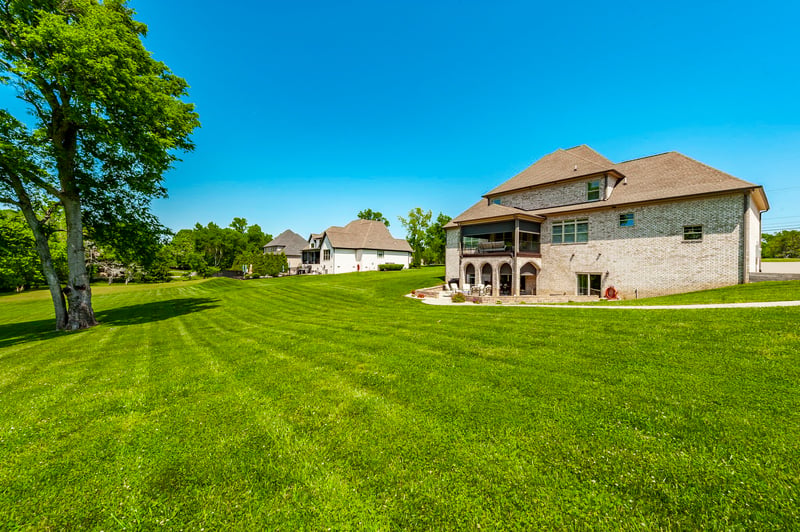 872 Douglas Bend Rd, Gallatin, TN 37066