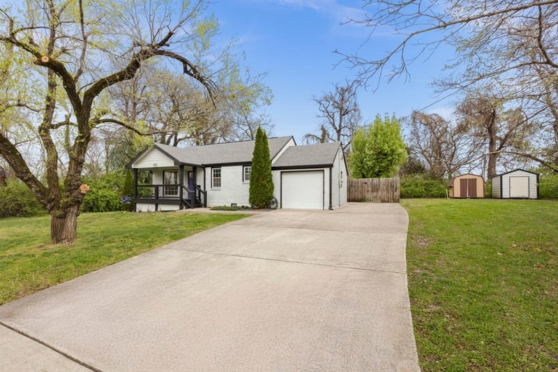 2722 Ennis Rd, Nashville, TN 37210