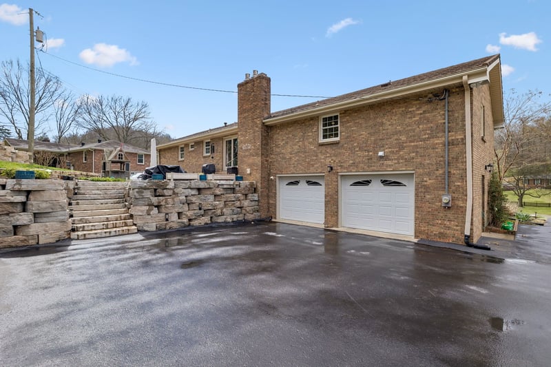 808 Rodney Dr, Nashville, TN 37205