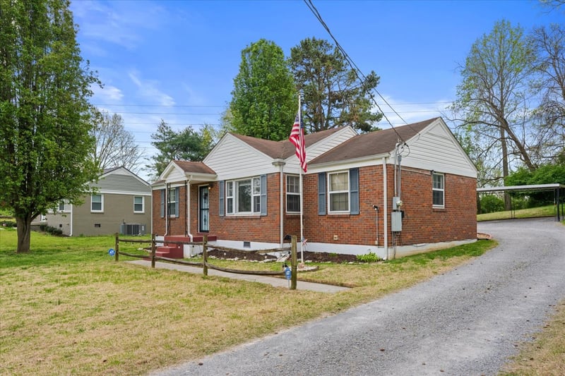 3107 Crosswood Dr, Nashville, TN 37214