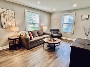 945 Chickasaw Ave, Nashville, TN 37207