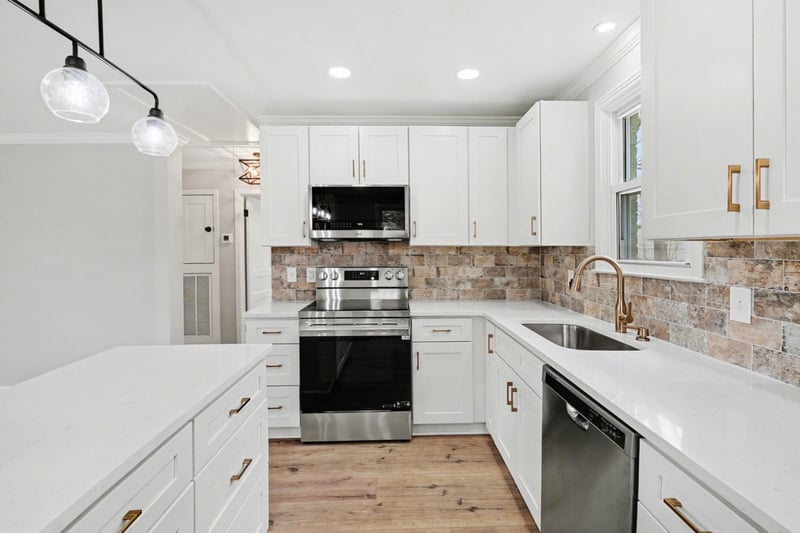 2925 Twin Lawn Dr, Nashville, TN 37214