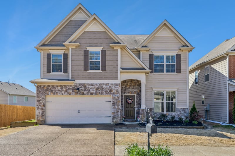 2013 Austin Dr, Spring Hill, TN 37174