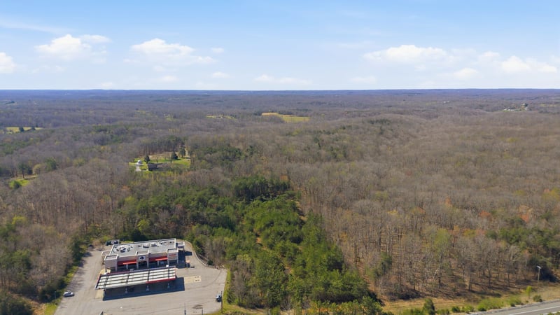 1427 Hwy 96 , Fairview, TN 37062