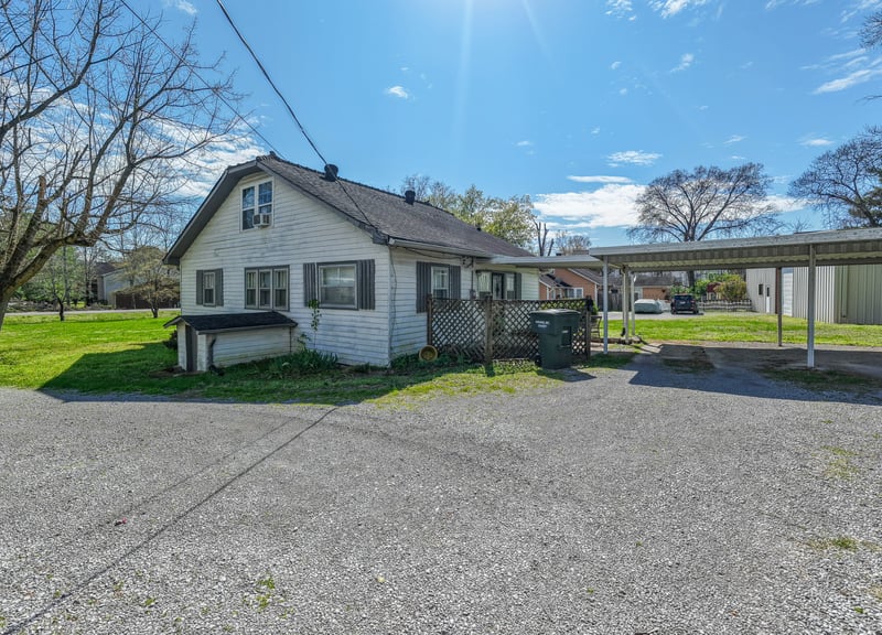 7114 Old Harding Pike, Nashville, TN 37221