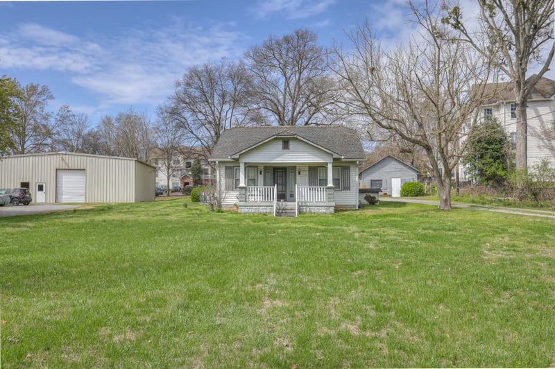 7114 Old Harding Pike, Nashville, TN 37221