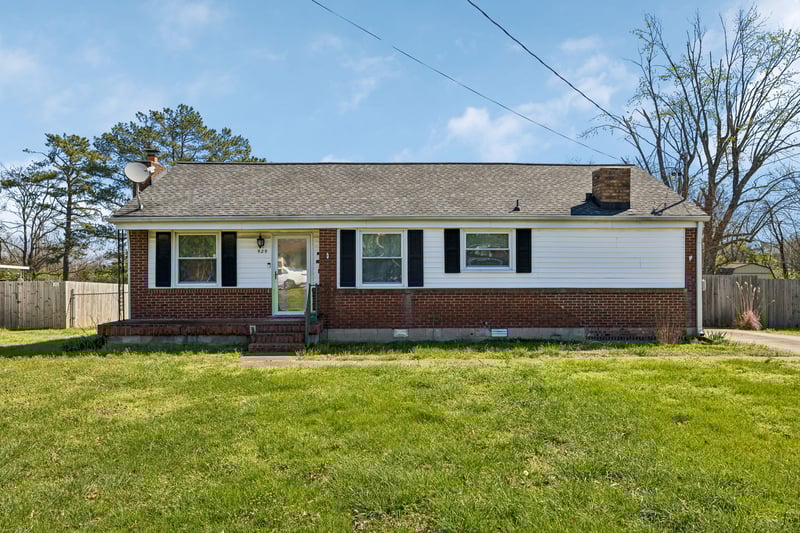 929 Lemont Dr, Nashville, TN 37216