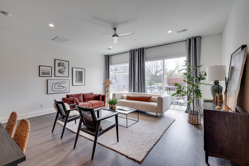 345 Douglas Ave #201, Nashville, TN 37207