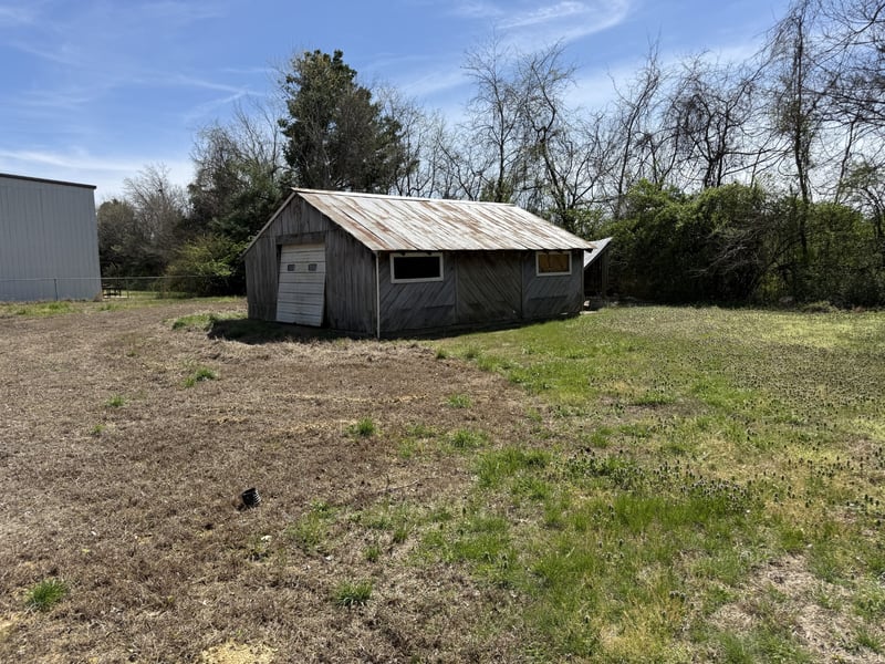 3030 Highway 41 , Springfield, TN 37172