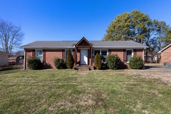 247 New Sawyer Brown Rd, Nashville, TN 37221