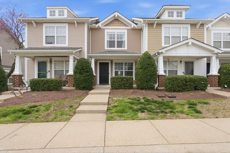 3377 Harpeth Springs Dr, Nashville, TN 37221