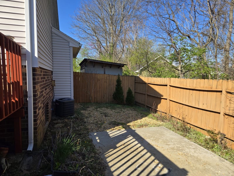 1000 Patio Dr, Nashville, TN 37214