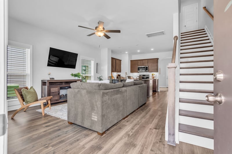 2563 Napa Valley Way, Columbia, TN 38401