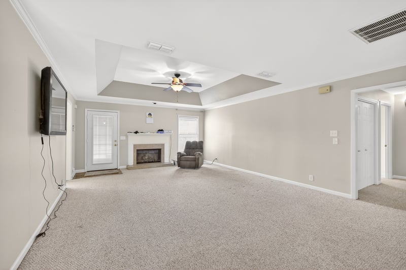 2143 River Chase Dr, Murfreesboro, TN 37128