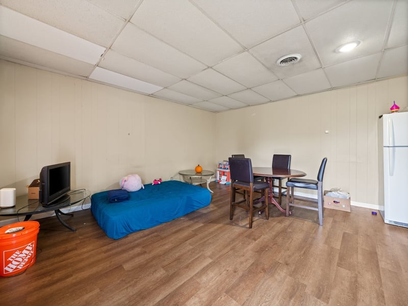 4819 Highway 49 , Vanleer, TN 37181