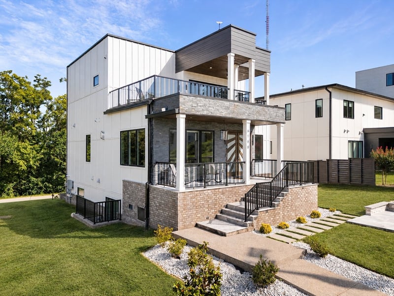 6108 Hill Cir, Nashville, TN 37209