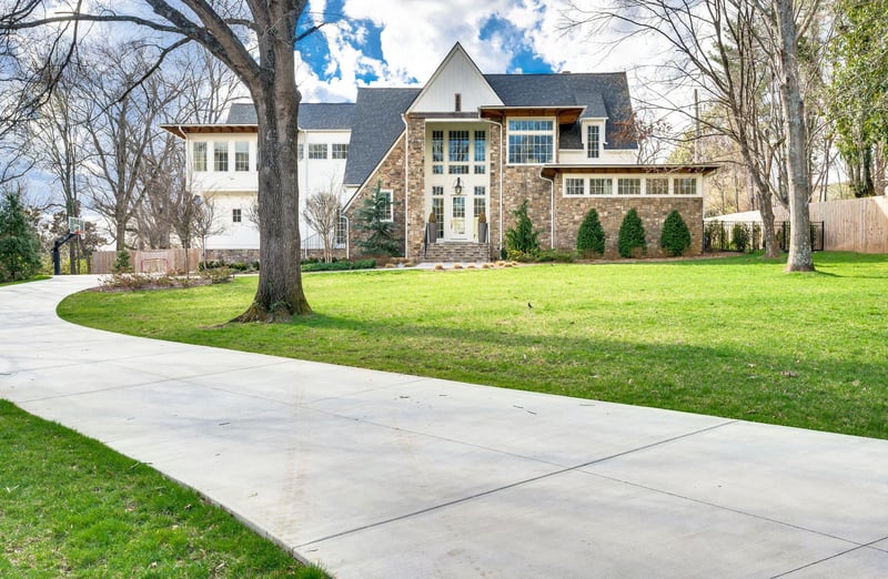 2402 Valley Brook Rd, Nashville, TN 37215