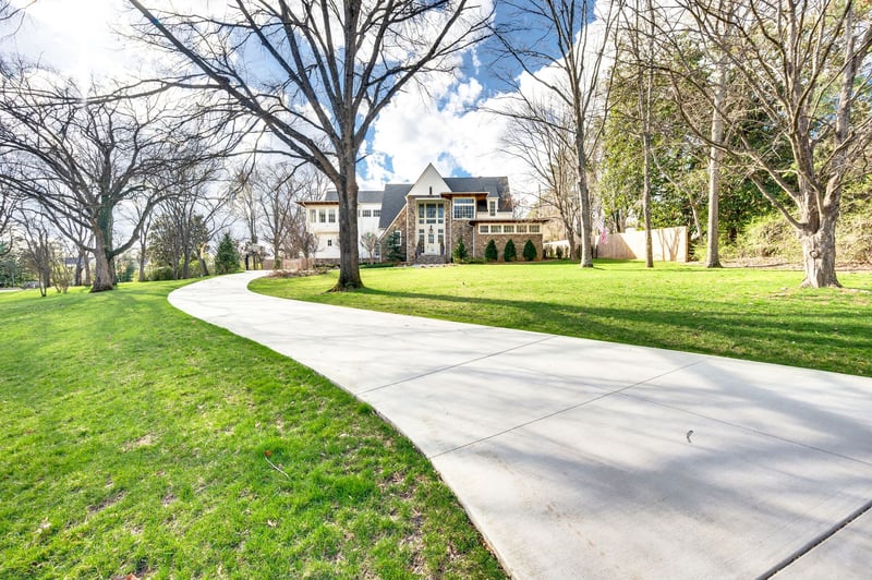 2402 Valley Brook Rd, Nashville, TN 37215