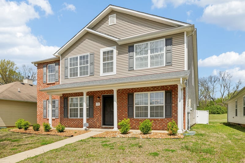 3728 Blaze Dr, Murfreesboro, TN 37128