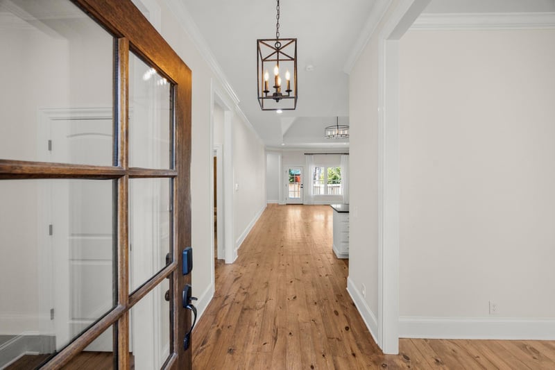 5904 Old Harding Pike, Nashville, TN 37205