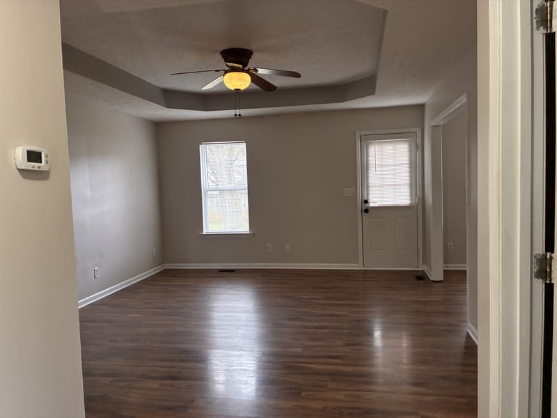 1728 Westerwald Dr, Murfreesboro, TN 37127