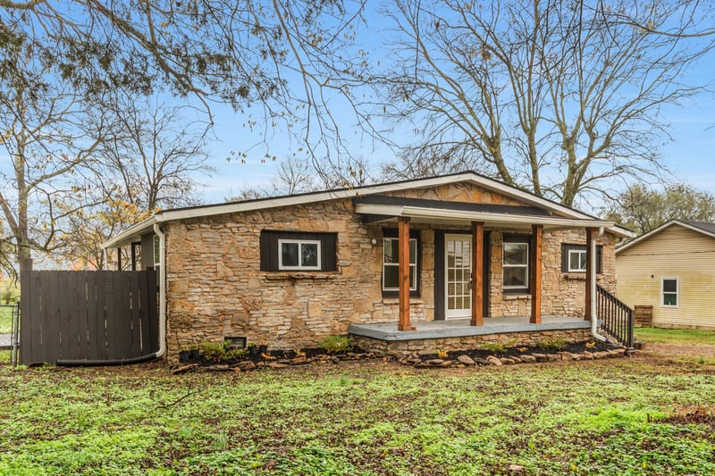 1421 Mohawk Trl, Madison, TN 37115
