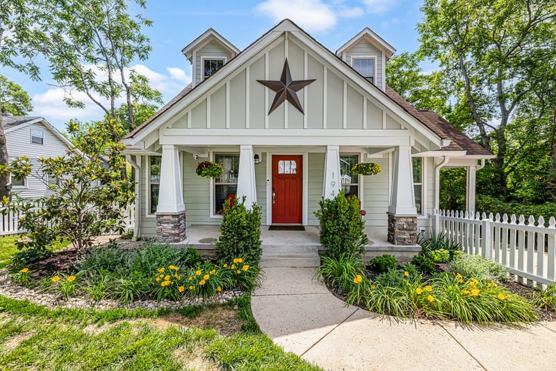 194 37th Ave, Nashville, TN 37209