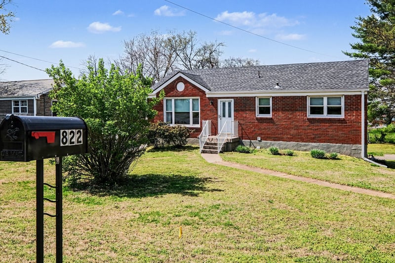 822 Kent Rd, Nashville, TN 37214