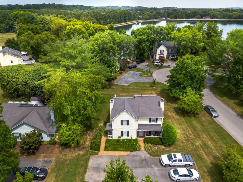1244 Carriage Park Dr, Franklin, TN 37064
