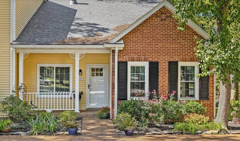 1253 Carriage Park Dr, Franklin, TN 37064