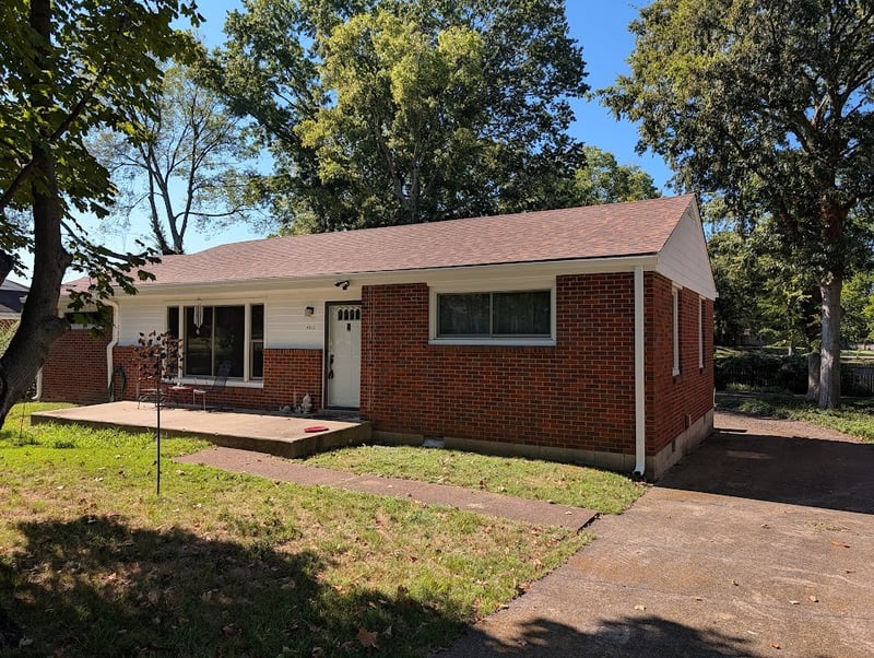 4011 Ivy Dr, Nashville, TN 37216