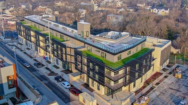 2704 Clifton Ave #310, Nashville, TN 37209