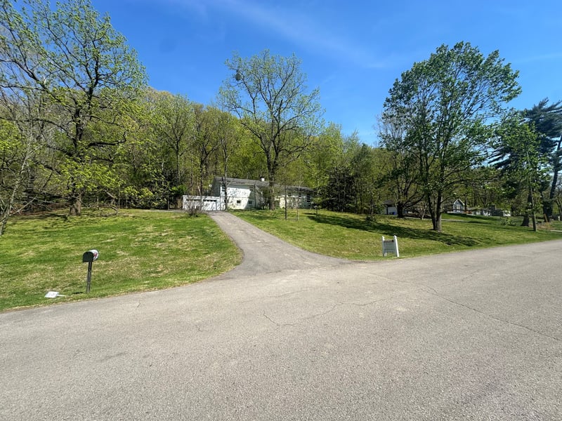 1012 Norfleet Dr, Nashville, TN 37220