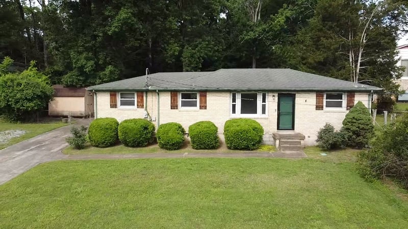 375 Spring Valley Dr, Mount Juliet, TN 37122