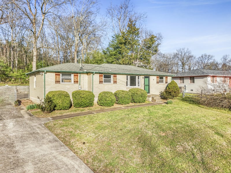 375 Spring Valley Dr, Mount Juliet, TN 37122